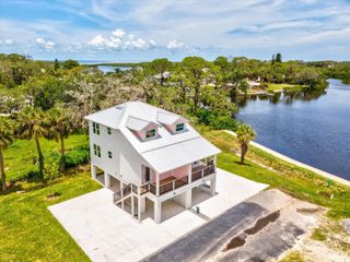 6707 WANDER LANE, New Port Richey, FL 34654