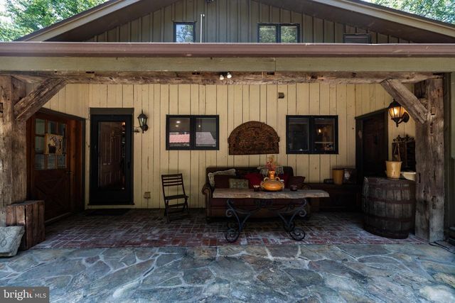 308 BUTTONWOOD RD, Landenberg, PA 19350