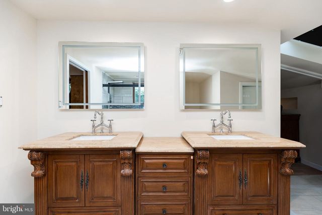 308 BUTTONWOOD RD, Landenberg, PA 19350