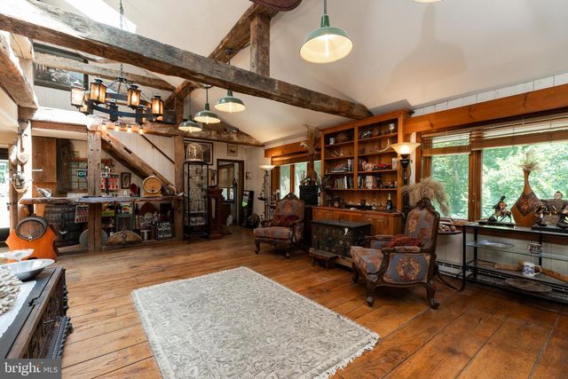 308 BUTTONWOOD RD, Landenberg, PA 19350