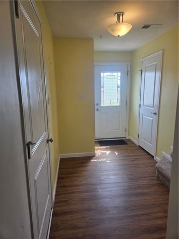 2016 Cade Dr, Center Twp, PA 15061