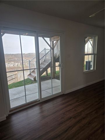 2016 Cade Dr, Center Twp, PA 15061