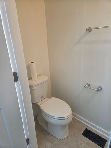 2016 Cade Dr, Center Twp, PA 15061