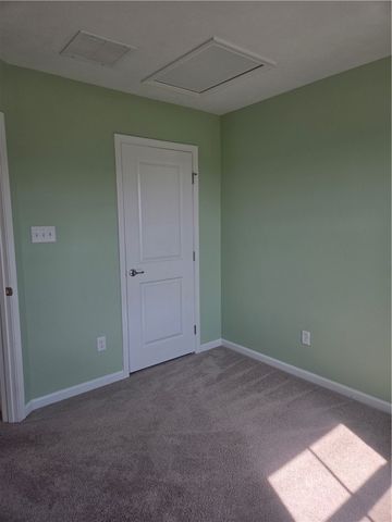 2016 Cade Dr, Center Twp, PA 15061