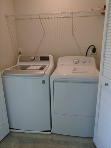 2016 Cade Dr, Center Twp, PA 15061