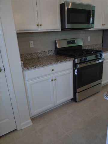 2016 Cade Dr, Center Twp, PA 15061