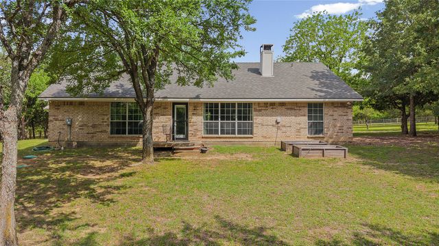 5129 County Road 3139, Lone Oak, TX 75453
