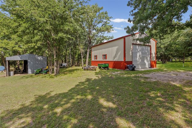 5129 County Road 3139, Lone Oak, TX 75453