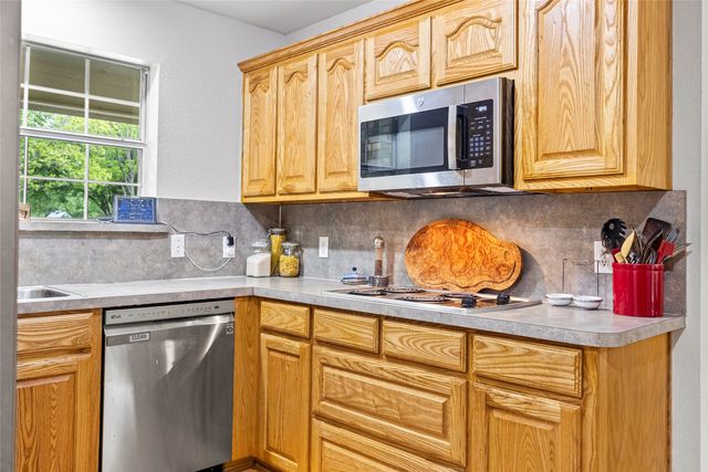 5129 County Road 3139, Lone Oak, TX 75453
