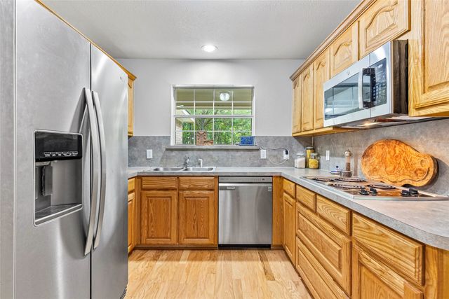 5129 County Road 3139, Lone Oak, TX 75453