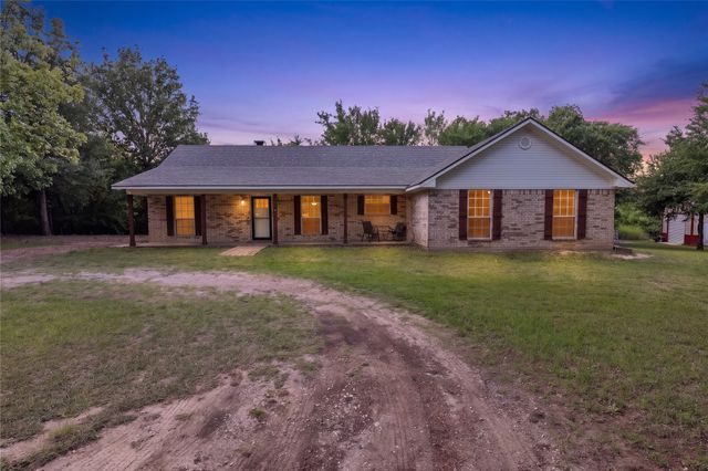 5129 County Road 3139, Lone Oak, TX 75453