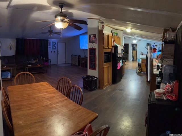 6940 Green Valley, Schertz, TX 78108