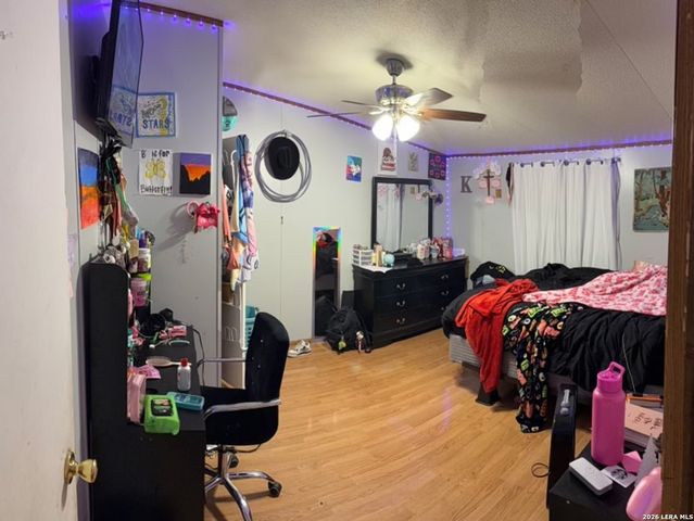 6940 Green Valley, Schertz, TX 78108