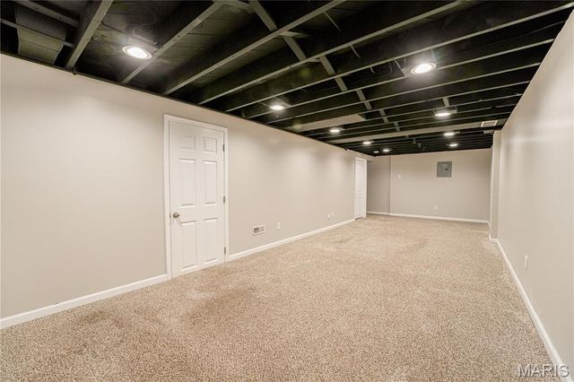 173 Floralea Place, St Louis, MO 63127