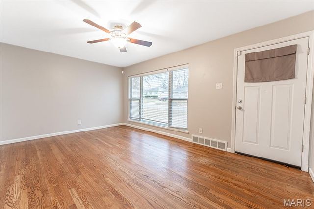 173 Floralea Place, St Louis, MO 63127