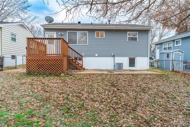 173 Floralea Place, St Louis, MO 63127