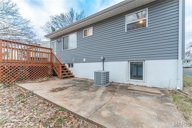 173 Floralea Place, St Louis, MO 63127