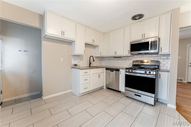 173 Floralea Place, St Louis, MO 63127