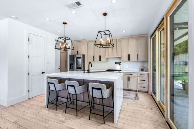 3 Bright Meadows Road, Heath, TX 75032