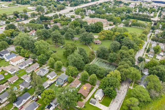 838 10TH AVENUE, Green Bay, WI 54304