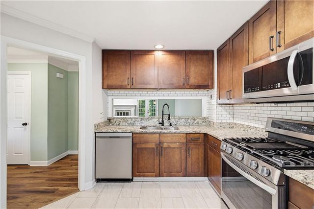 4388 Ivy Glen Way SE, Smyrna, GA 30082