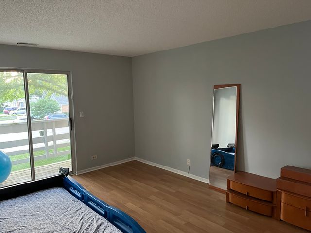 1272 Ranchview Court 1272, Buffalo Grove, IL 60089