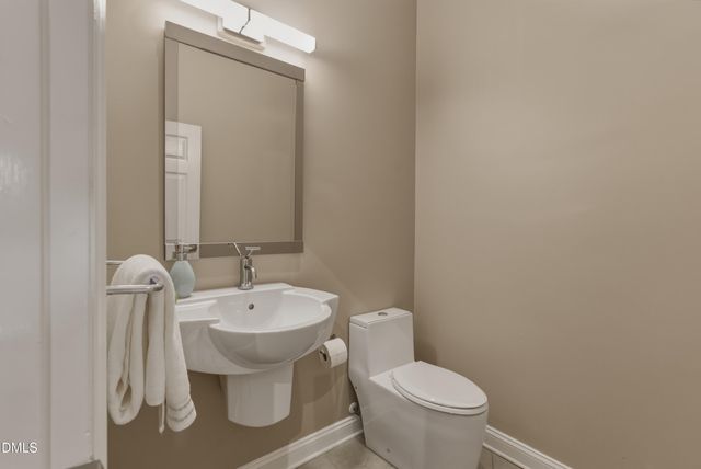 614 Capital Boulevard 114, Raleigh, NC 27603