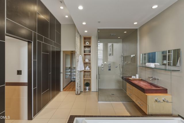 614 Capital Boulevard 114, Raleigh, NC 27603