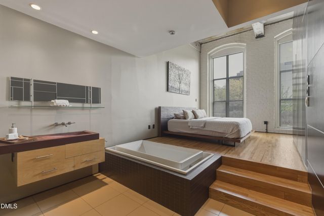 614 Capital Boulevard 114, Raleigh, NC 27603