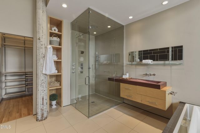 614 Capital Boulevard 114, Raleigh, NC 27603