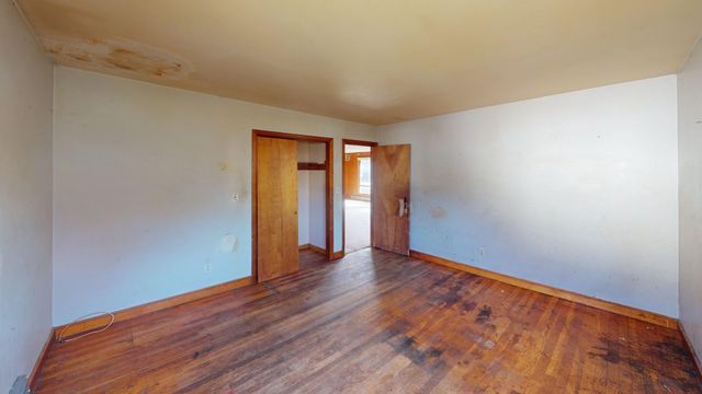 79 William St, Lawrence, MA 01841