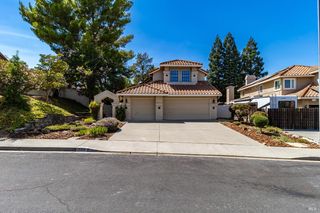 255 Shadowhawk Ct, Vacaville, CA 95688