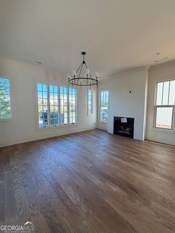 290 Central Avenue, Fayetteville, GA 30214