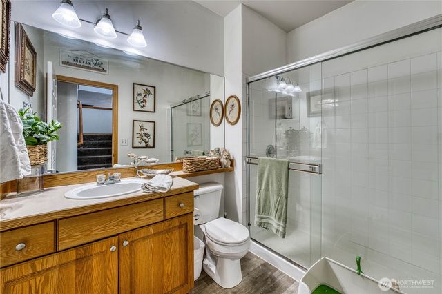 9640 Long Point Lane NW, Silverdale, WA 98383