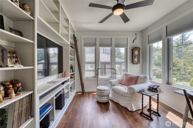 9640 Long Point Lane NW, Silverdale, WA 98383