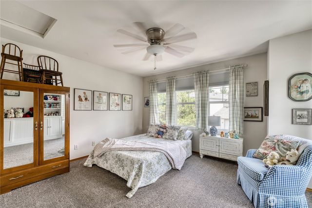 9640 Long Point Lane NW, Silverdale, WA 98383