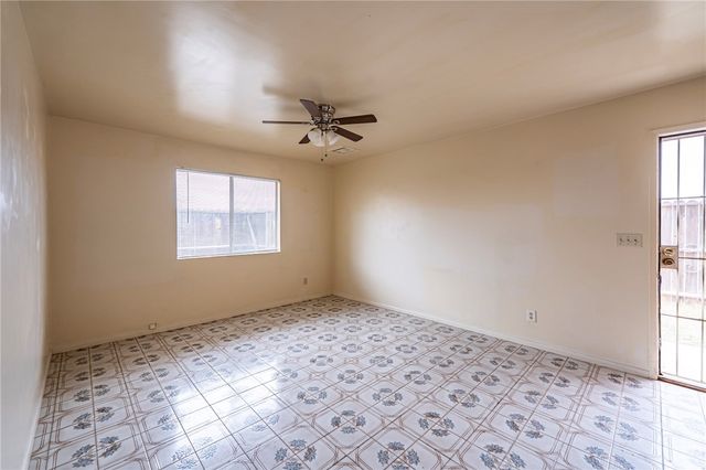 3765 N Roosevelt Street, Kingman, AZ 86409