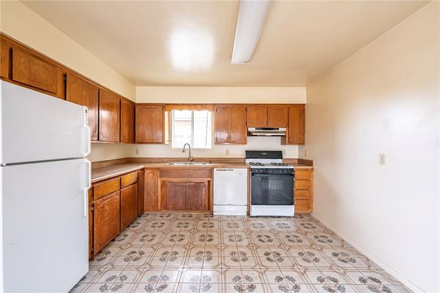 3765 N Roosevelt Street, Kingman, AZ 86409