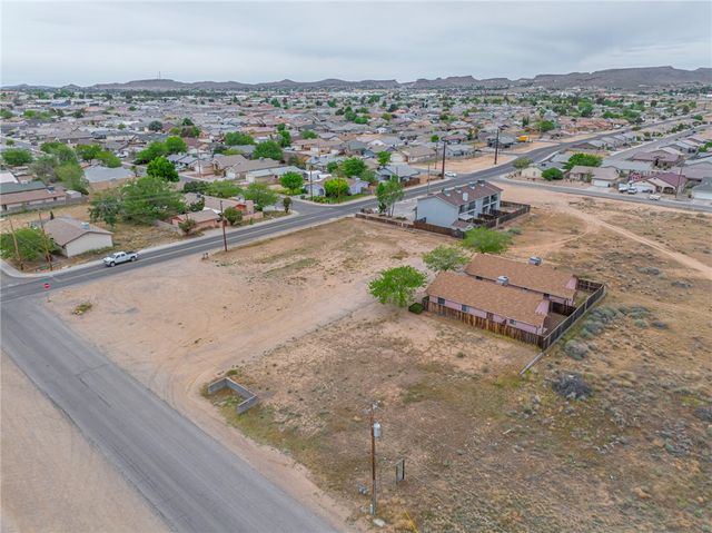 3765 N Roosevelt Street, Kingman, AZ 86409