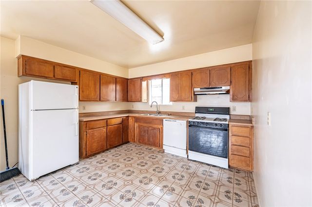 3765 N Roosevelt Street, Kingman, AZ 86409