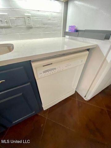 127 Butler Creek Drive, Florence, MS 39073