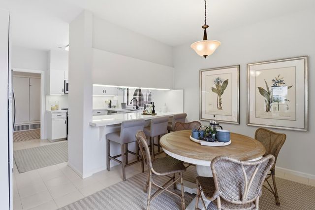 10 9th Avenue 201, San Mateo, CA 94401