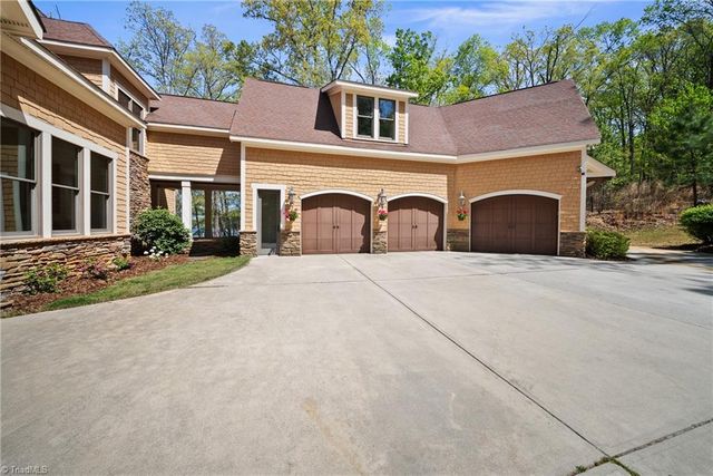 2312 Rocky Cove Lane, Denton, NC 27239
