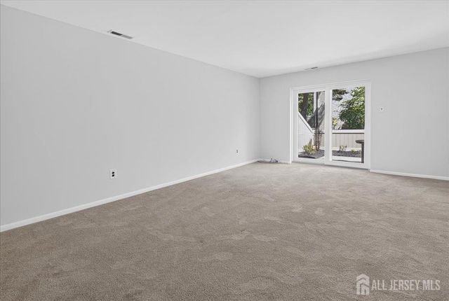 61 Tennyson Drive, Plainsboro, NJ 08536