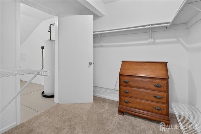 61 Tennyson Drive, Plainsboro, NJ 08536