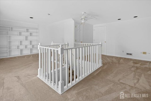 61 Tennyson Drive, Plainsboro, NJ 08536