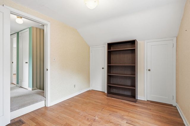 47 Fenway Dr, Springfield, MA 01119