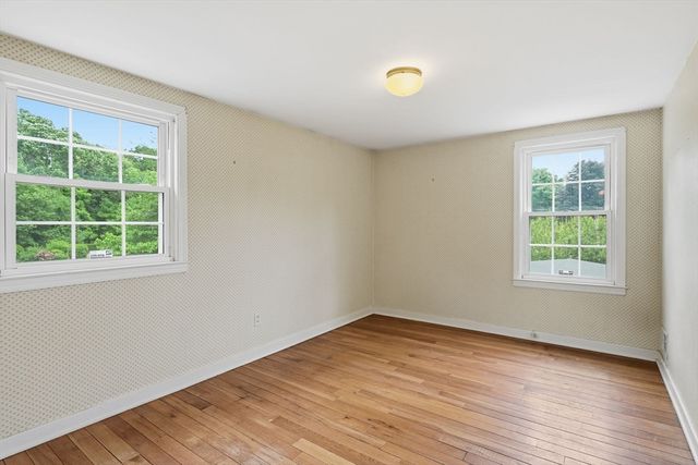 47 Fenway Dr, Springfield, MA 01119