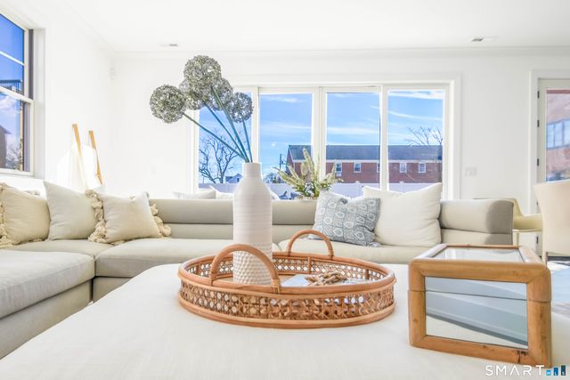 345 Reef Road B6, Fairfield, CT 06824