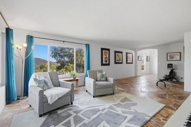 11151 Oak Creek Drive, Lakeside, CA 92040